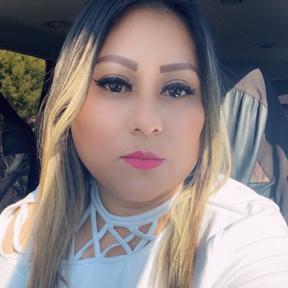 Profile Picture of Salinasfabian2687@gmail.com Salinas (@salinasfabian26) on Poshmark