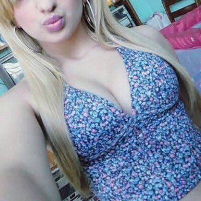 Profile Picture of Nickii Ramiirez ♥ (@NickyRamirez306) on Twitter