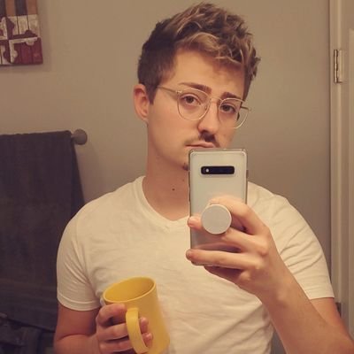 Profile Picture of Bradley Evans (@DisBradGuy) on Twitter