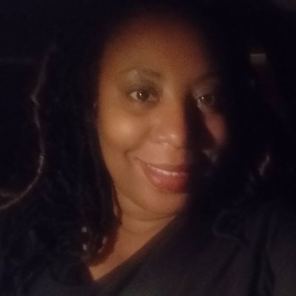 Profile Picture of Terrie Pearson (@terrielp46) on Poshmark