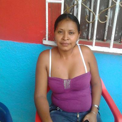 Profile Picture of Karen Thomas Cueto (@karentc75) on Twitter