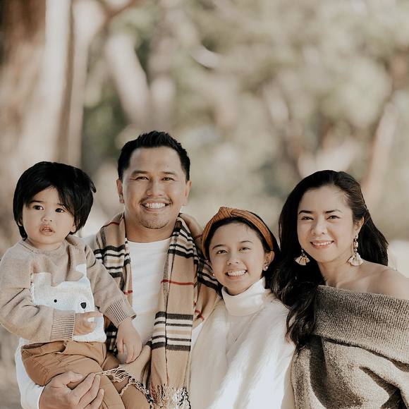 Profile Picture of Edwin Caoili (@e4j2caoili) on Poshmark