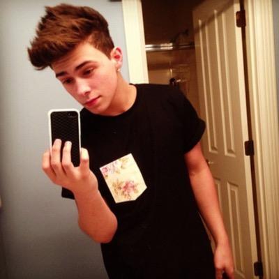 Profile Picture of Tyler Oaks (@OaksTyleroaks) on Twitter
