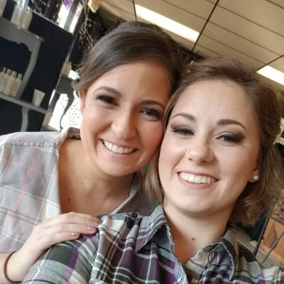 Profile Picture of Julia Zajac (@jayzee30) on Twitter