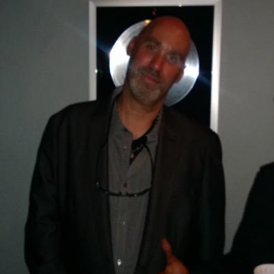 Profile Picture of David Rosner (@DaveRozRosner) on Twitter