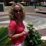 Profile Picture of Lisa Cole (@lisa_tuell) on Instagram