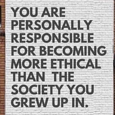 Profile Picture of Eric (@EricTheHawk) on Twitter