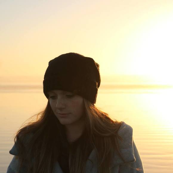 Profile Picture of Melanie Wickson (@melaniewickson1) on Poshmark