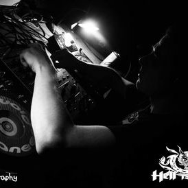 Profile Picture of Mike Beardmore (@Om1n0us) on Twitter