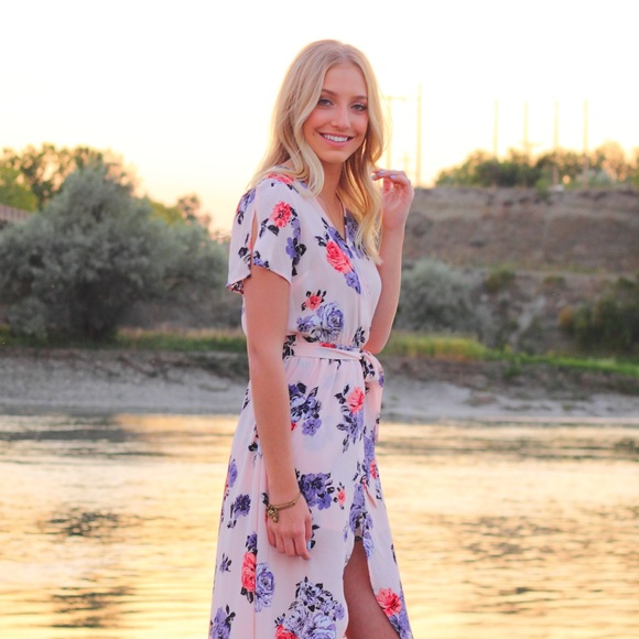 Profile Picture of Kate Mohland (@katemohland) on Poshmark