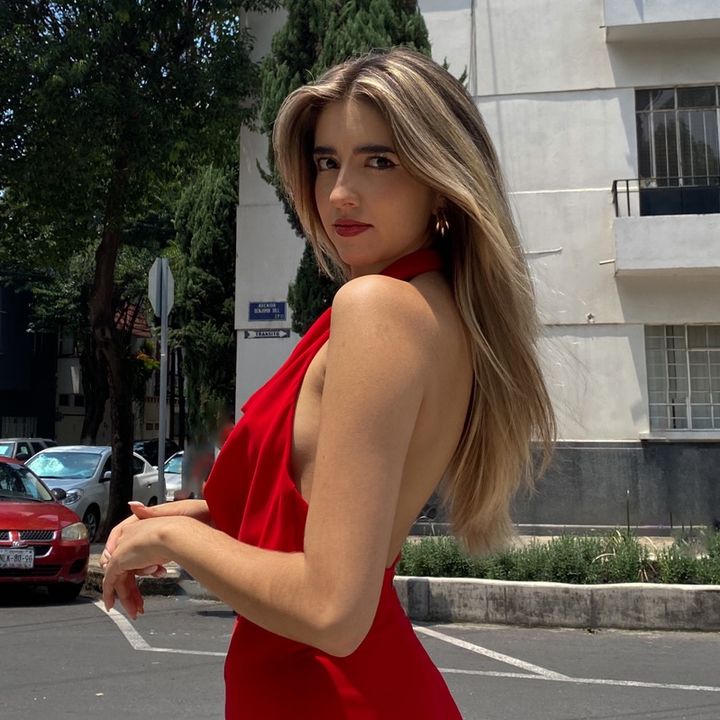 Profile Picture of Andrea Bentley 🤍 (@@andreabentley) on Tiktok