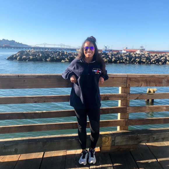 Profile Picture of Kayla Stubbs (@krimpici1) on Poshmark