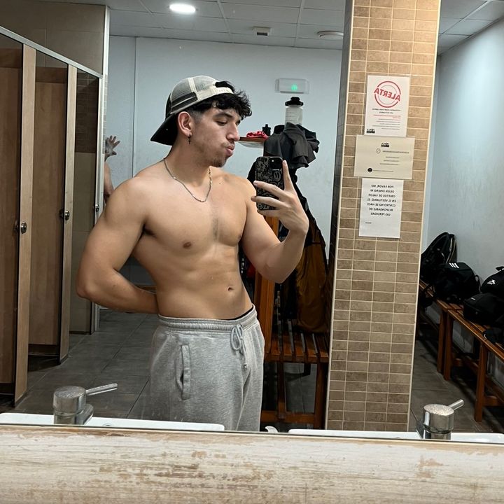 Profile Picture of tomiidk._ (@tomiidk._) on Tiktok