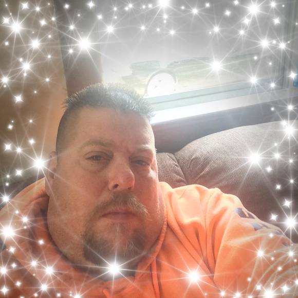 Profile Picture of David Byars (@dbya31) on Poshmark