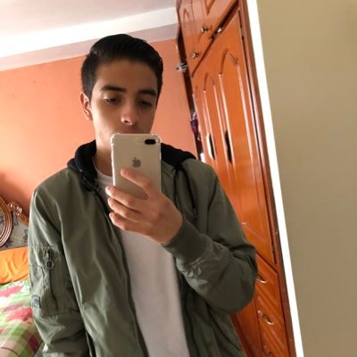 Profile Picture of Robert Clavijo (@RobertClavijo2) on Twitter