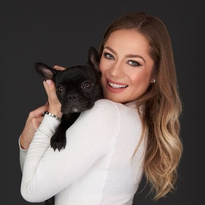 Profile Picture of Julia Gojlewicz (@JuliaG_Keyes) on Twitter