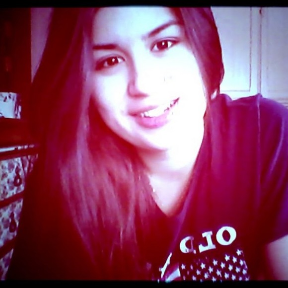 Radyuk Yevgeniya - Poshmark Profile Picture of Radyuk Yevgeniya (@evaradyuk) on Poshmark