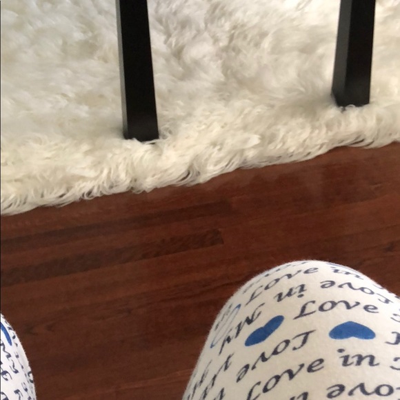 Profile Picture of Oneida Rivera (@oneidayjimmy58) on Poshmark