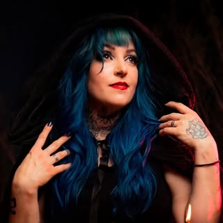 Profile Picture of Heather Pace (@heatherriot) on Instagram