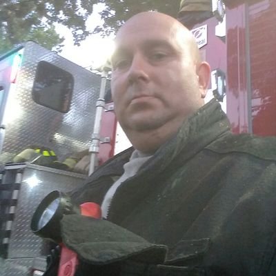 Profile Picture of Josh Holbert (@WVJoshHolbert80) on Twitter