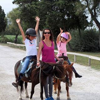 Profile Picture of Elsa Denjean Heritier (@elsa.heritier) on Facebook