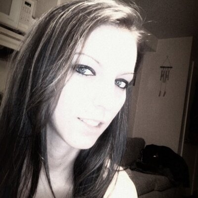 Profile Picture of Alicia Creech (@daddyskatiekat) on Twitter