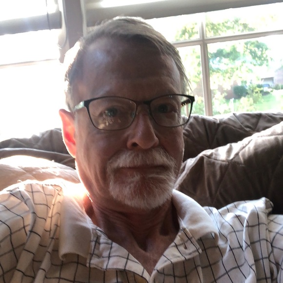 Profile Picture of Jon Faubion (@graindoc) on Poshmark