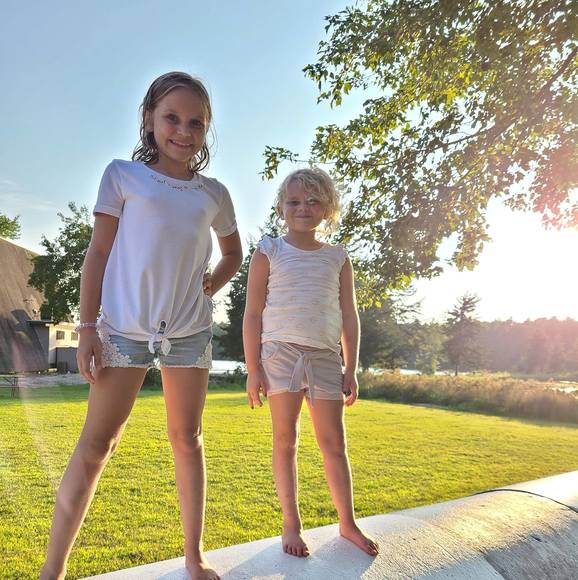 Heather Mckeeman - Poshmark Profile Picture of Heather Mckeeman (@mckeewoman6) on Poshmark