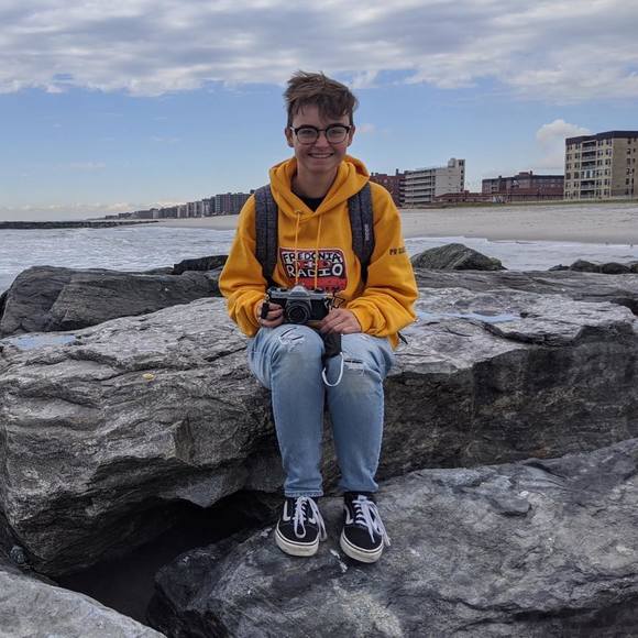 Profile Picture of Molly Stabell (@stabellm) on Poshmark