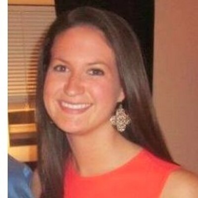 Profile Picture of Carly Bell (@cbbell201) on Twitter