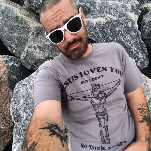 Profile Picture of Tim Herschell (@timherschell) on Poshmark