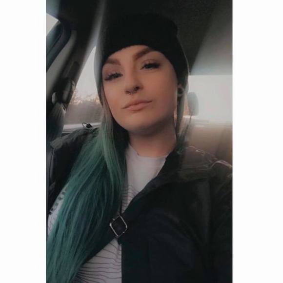 Profile Picture of Madison Clasper (@madisonclasper) on Poshmark