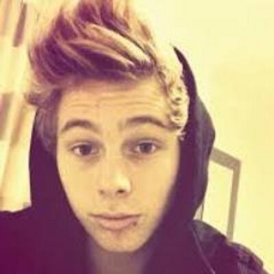 Profile Picture of Luke Robert Hemmings (@LukeRobertHemm1) on Twitter
