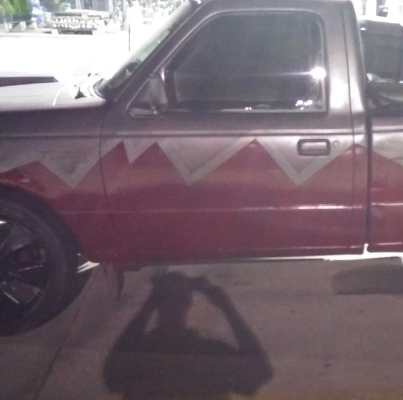 Profile Picture of Randall Prouse (@randallprouse) on Poshmark