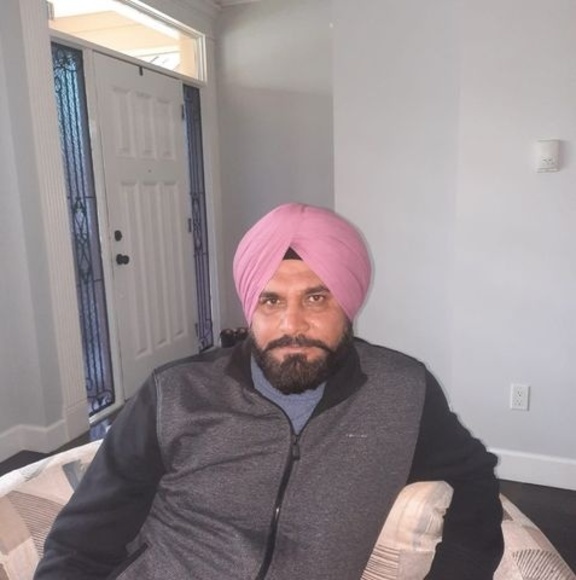 Profile Picture of Surjit Brar (@sbrar1969) on Poshmark