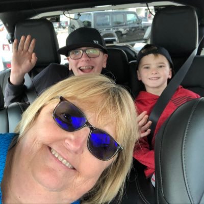 Profile Picture of Tina Helm (@TinaHelm5) on Twitter