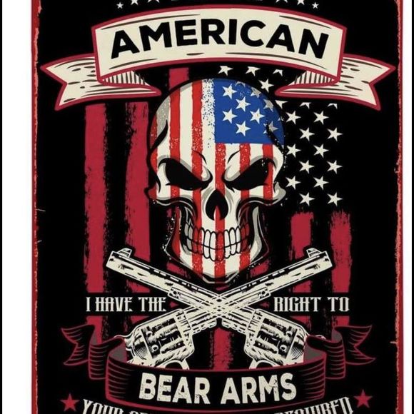 Profile Picture of James Bearden (@jamesbearden240) on Poshmark