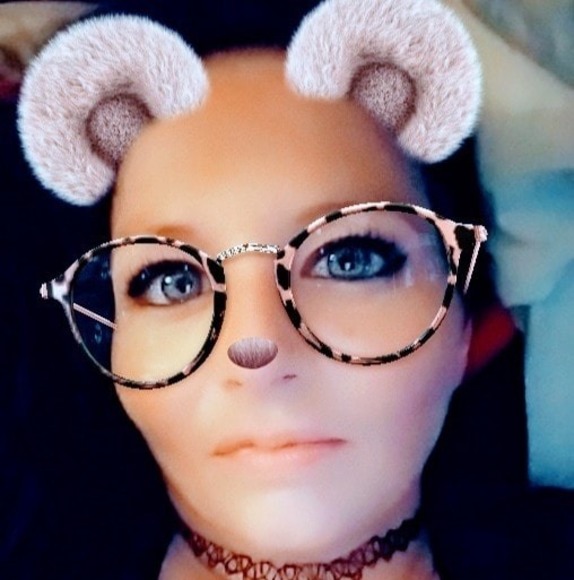 Profile Picture of Erica Feltner (@airkah) on Poshmark