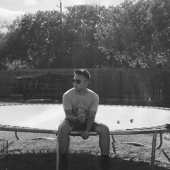 Profile Picture of James Romero (@jamesromero101) on Poshmark