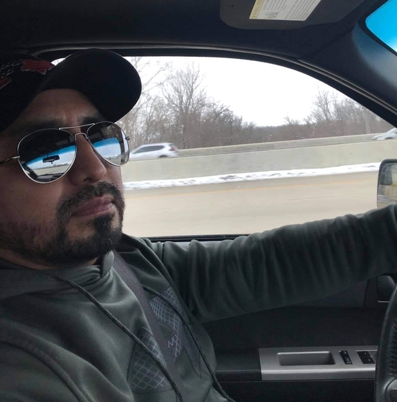 Ramirez Perez - Poshmark Profile Picture of Ramirez Perez (@negromix94) on Poshmark