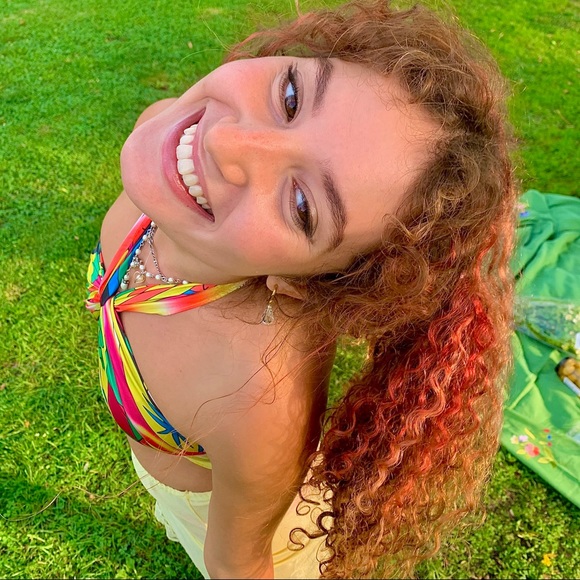 Profile Picture of Olivia Marsh (@livyrose07) on Poshmark