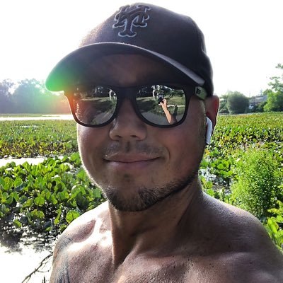 Profile Picture of Thomas Cintron (@bulldog5530) on Twitter