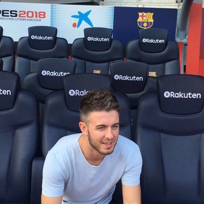 Profile Picture of Thomas (@AledThom) on Twitter
