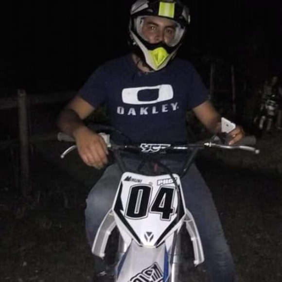 Profile Picture of Luis Agudelo rendon (@agudelo108) on Poshmark