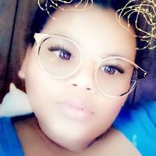 Profile Picture of Lola Drama Llama (@LolaDramaLlama1) on Twitter