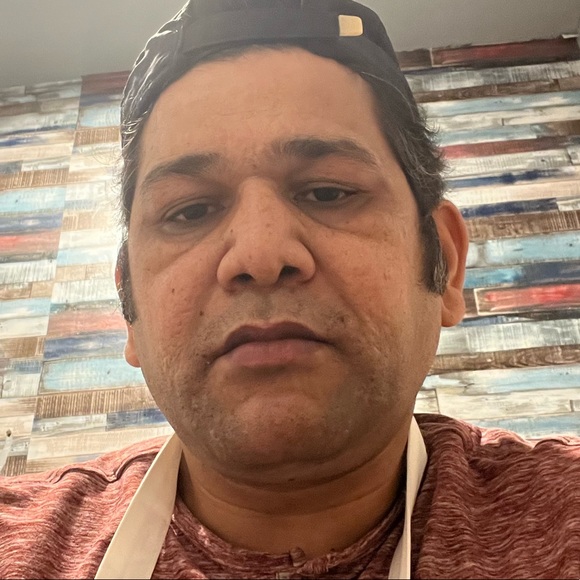 Profile Picture of Muhammad Afzal (@muhammadafza950) on Poshmark
