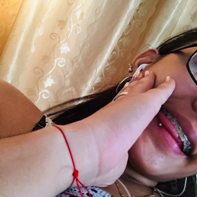 Profile Picture of Reyes AC (@ClaritzaReyes8) on Twitter