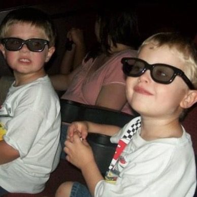 Profile Picture of bricker (@brickerrrr) on Tiktok