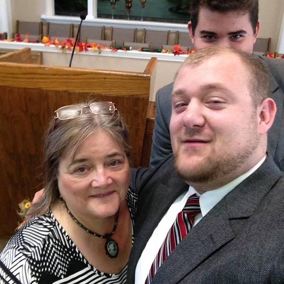 Profile Picture of Andrew Copeland (@andrewinokc) on Poshmark