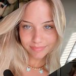Profile Picture of Lorie💋 (@user._lorie) on Instagram